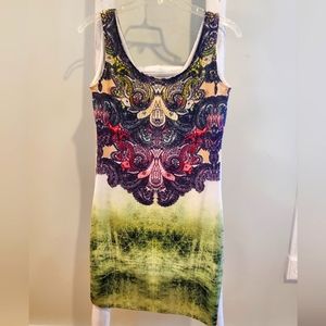 Venus printed mini dress with a scoop neck and bodycon Size Small